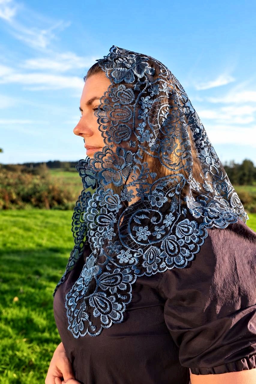 Blue Floral Lace Mantilla