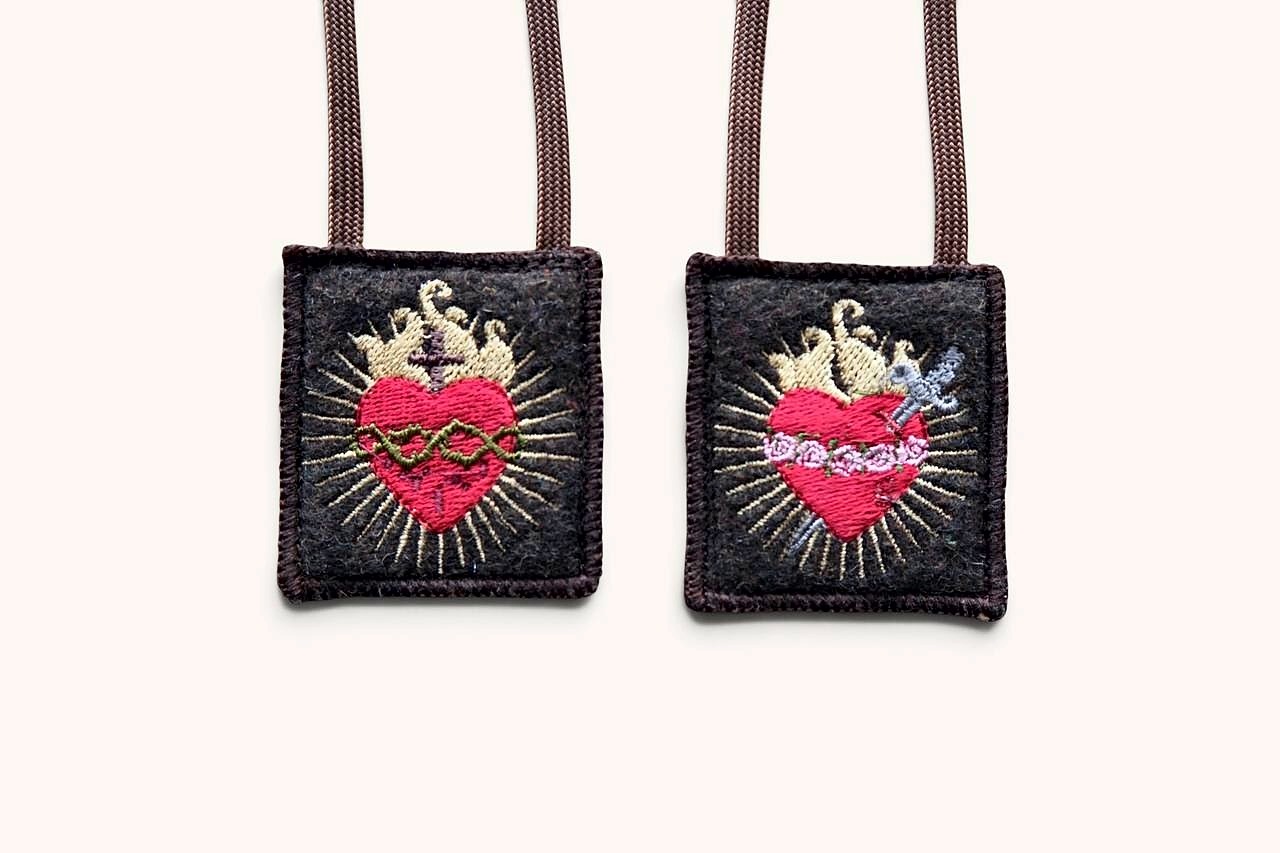 Brown Scapular of the Sacred and Immaculate Hearts – Embroidered Design II